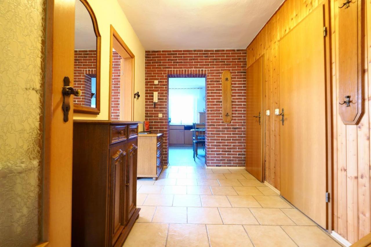 Ferienhaus Neumann - Ein Ganzes Haus Fuer Ihren Urlaub! Hessenburg エクステリア 写真
